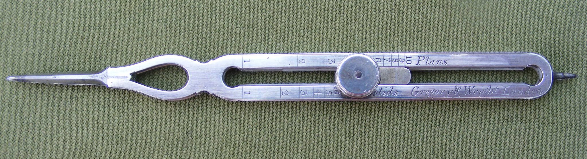 LATE 18TH CENTURY SILVER PROPORTIONAL COMPASSES